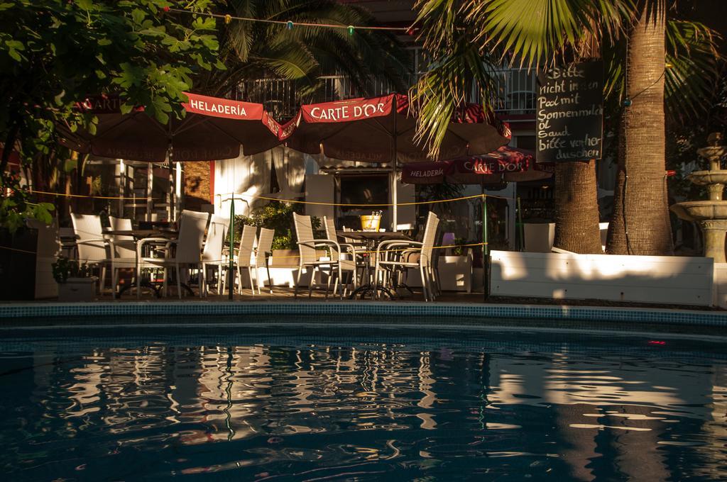 Hostal Alce Playa de Palma  Buitenkant foto