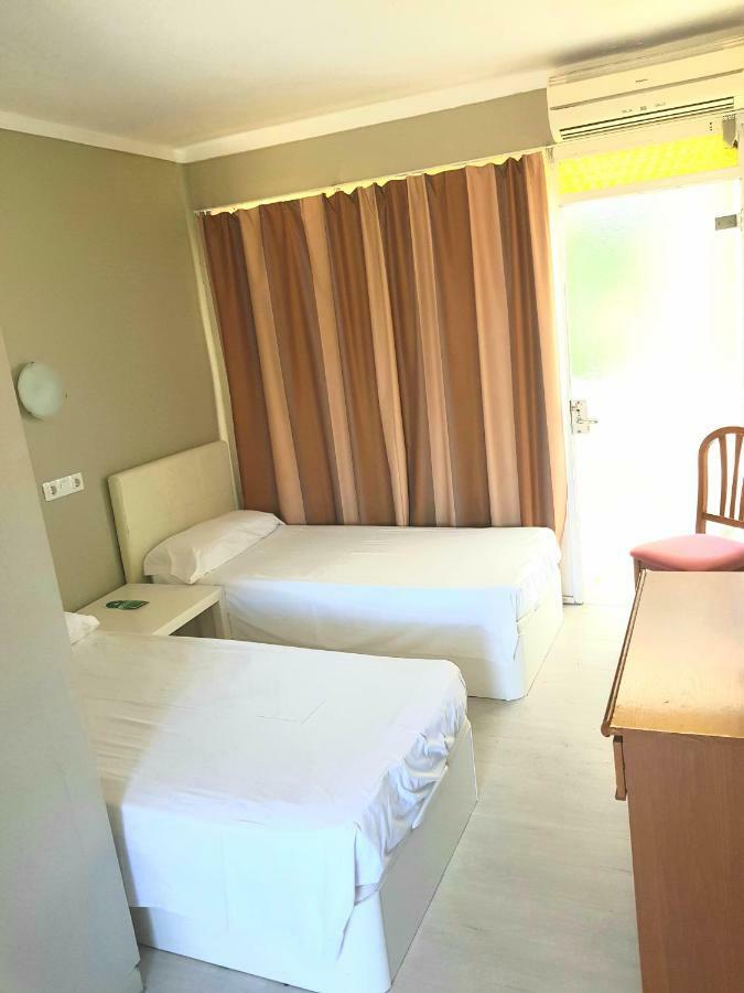 Hostal Alce Playa de Palma  Buitenkant foto